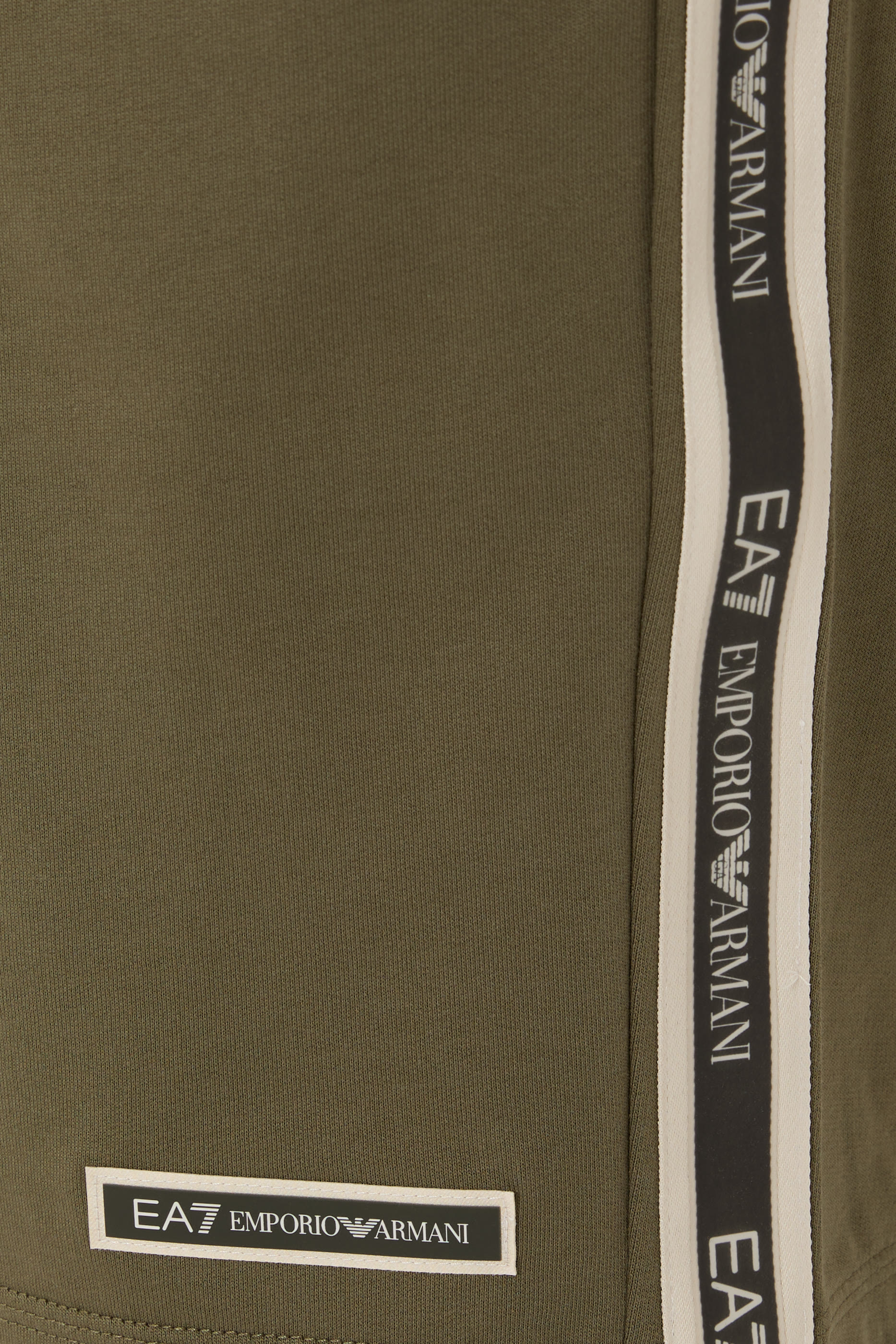 EA7 Train Logo Series Shorts 