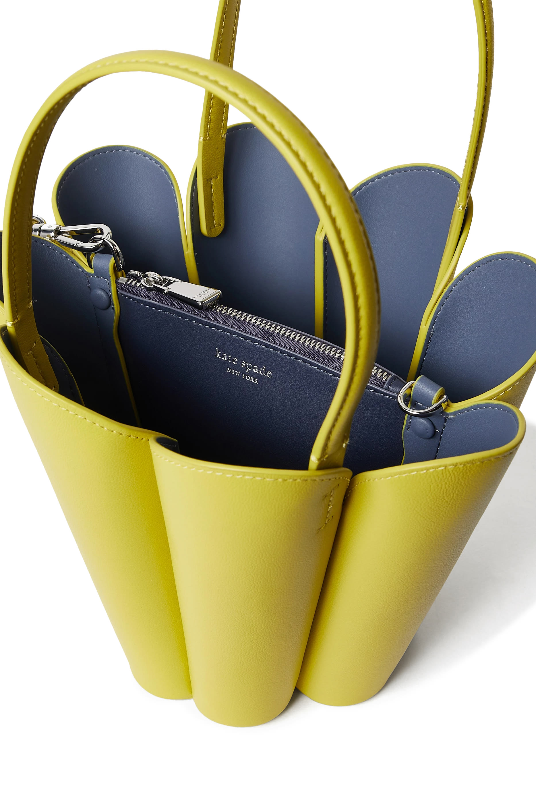 Spade Flower Bucket Bag 