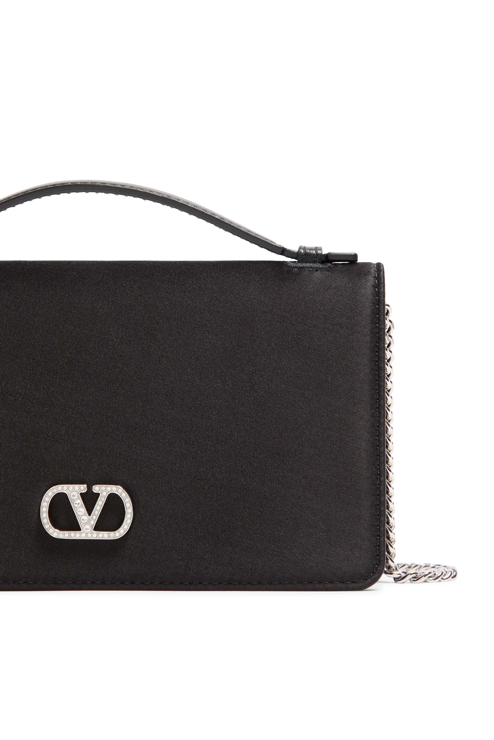  VLogo Signature Grainy Calfskin Wallet with Chain