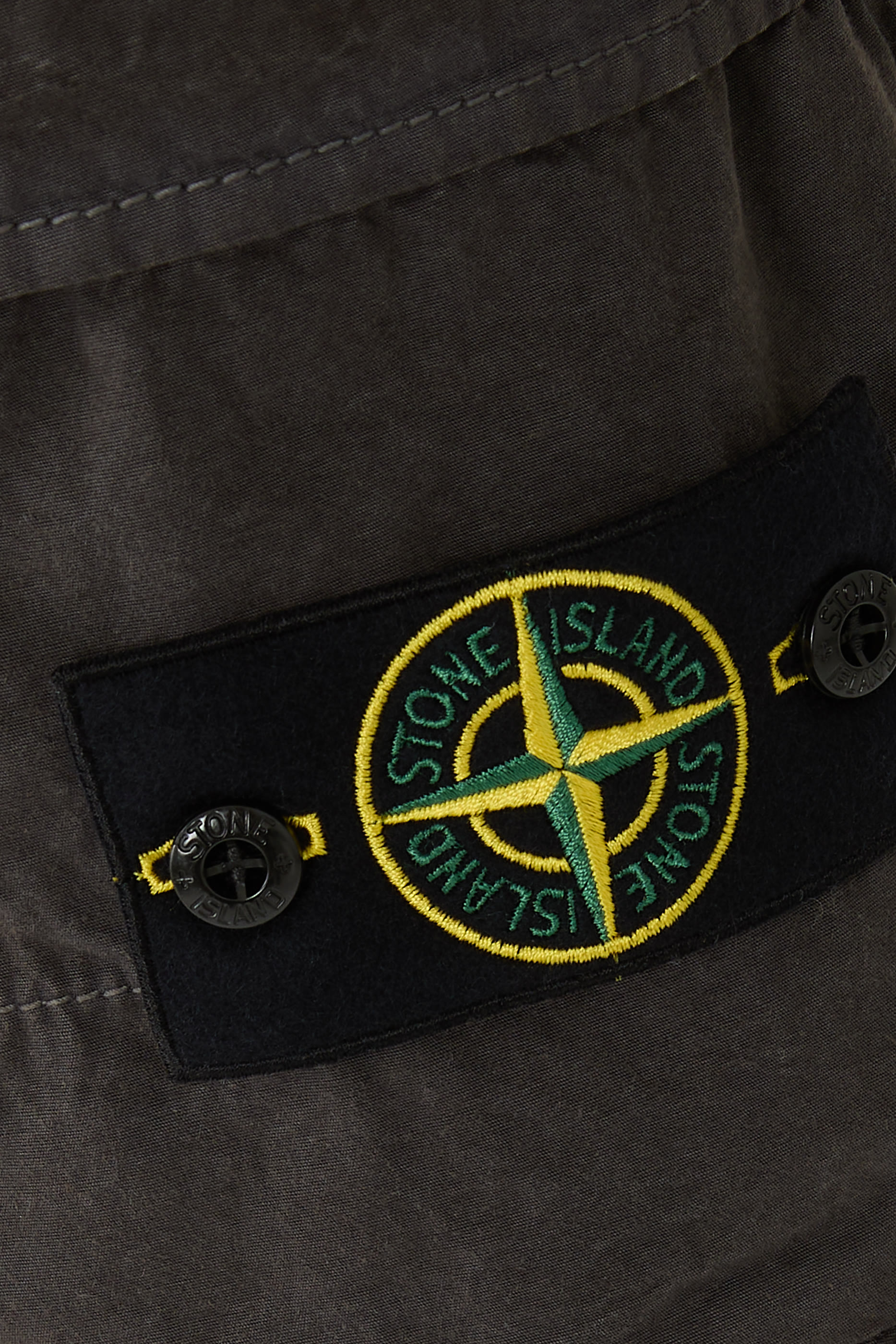 Old Effect Zip-Pocket Cargo Shorts